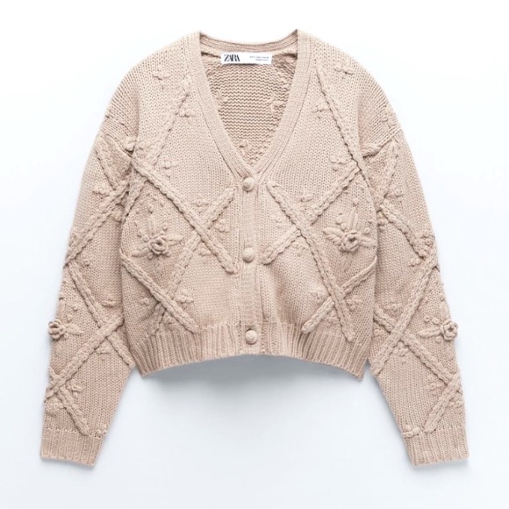 ZARA TEXTURED FLORAL KNIT CARDIGAN NWT